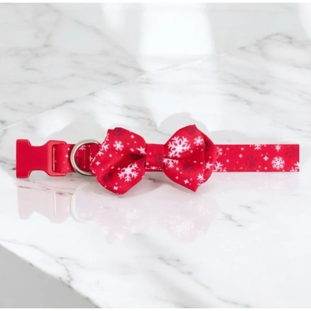 Marry & Bright Holiday Dog Collar Red Snowflake‎ Paw Print Candy Cane Size XL